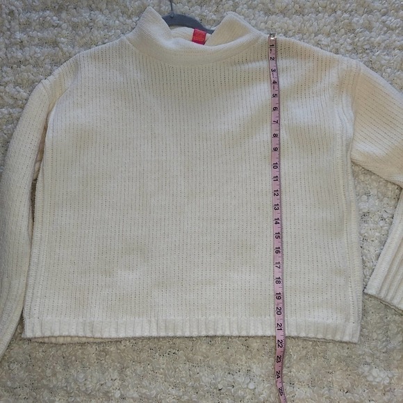𝅺catherine Malandrino White Turtleneck Sweater M - Picture 7 of 9
